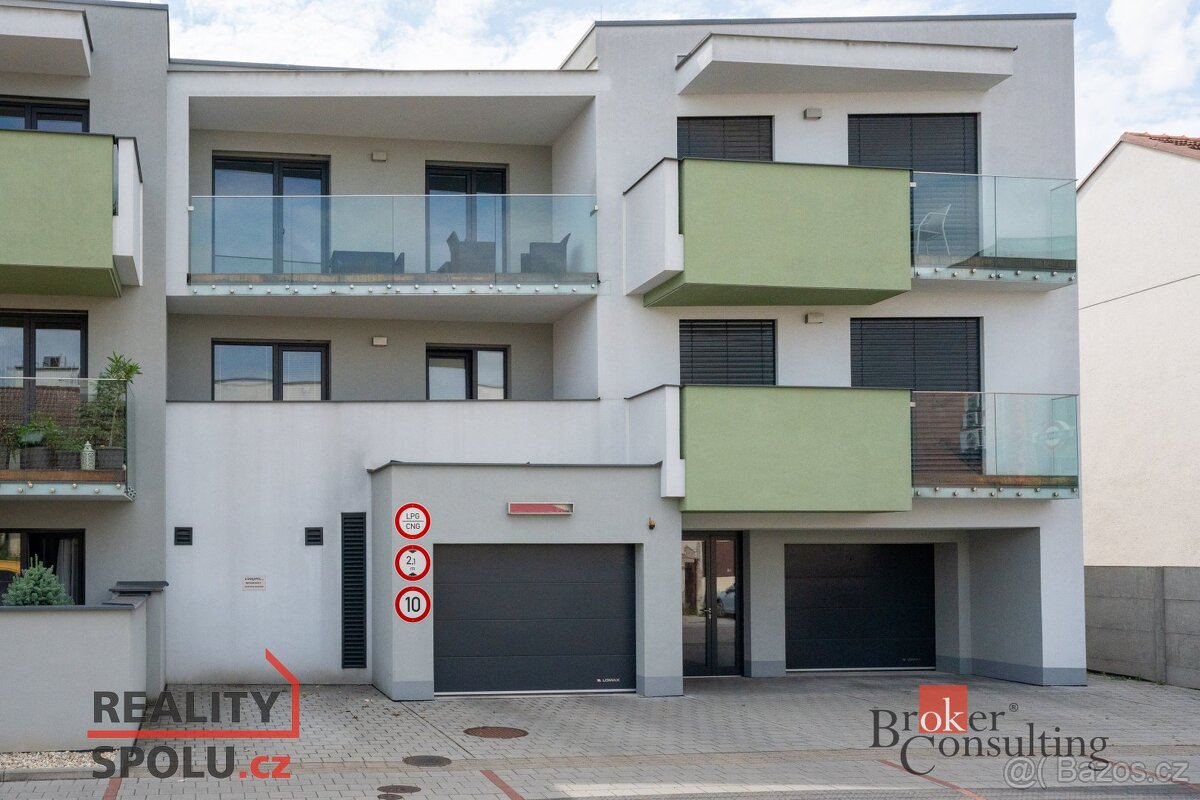 Pronájem, byty/1+kk, 37 m2, Lešetín I 7207, 76001 Zlín, Zlín