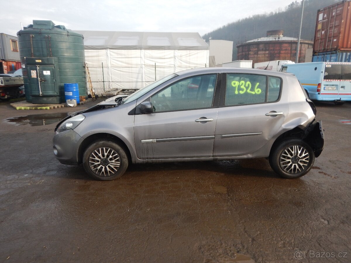 Renault Clio č. 9326