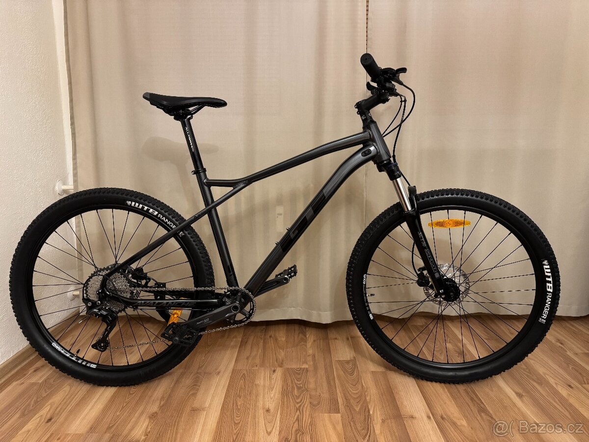Horské kolo GT Avalanche Sport