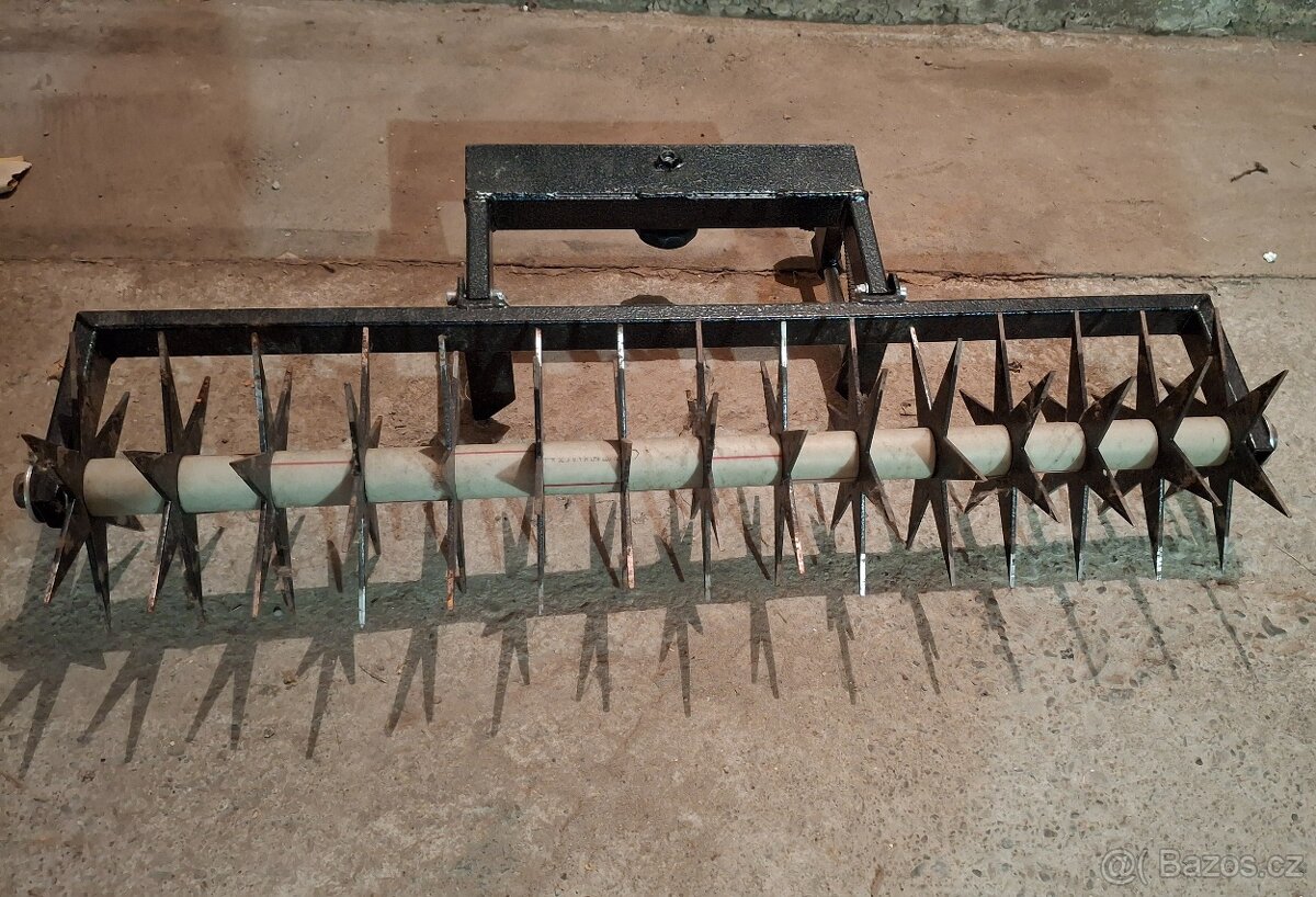 Vertikutátor pro Motúčko