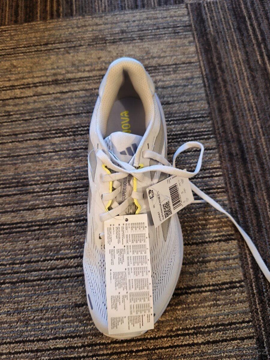 Běžecké boty Adidas Supernova Rise 2W