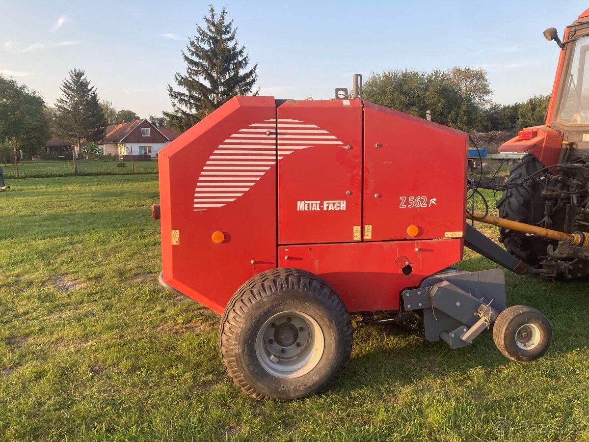 lis na kulaté balíky