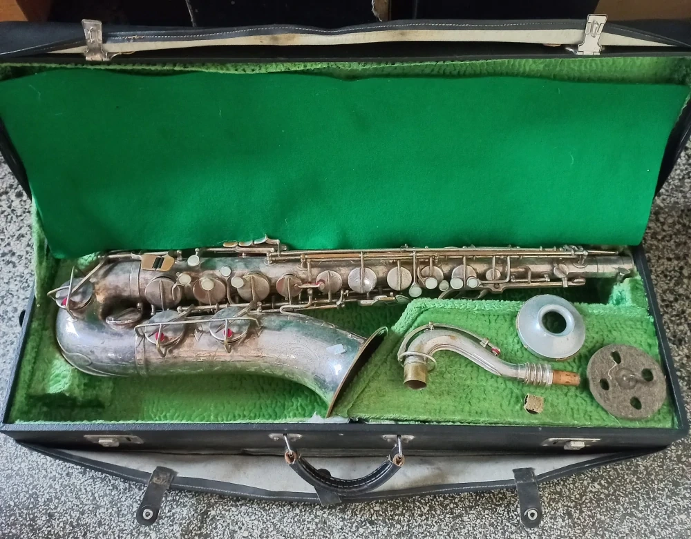 Tenor saxofon F.X.Hüller - World No.30027