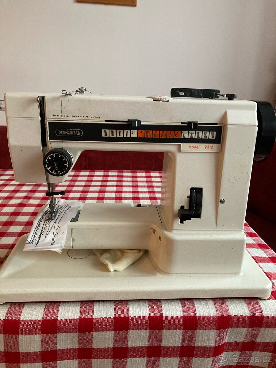 Šicí stroj ZETINA