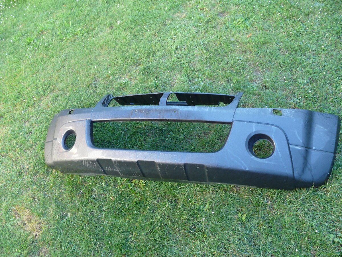 SUZUKI GRAND VITARA PŘEDNÍ NÁRAZNÍK R.V.2009-2015