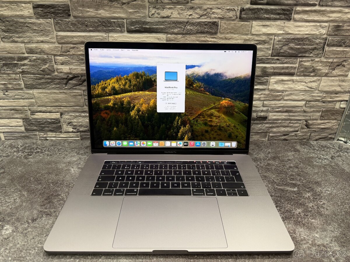 MacBook Pro 15" 2018 i7 / 32GB / 500 GB / Radeon Pro 560x
