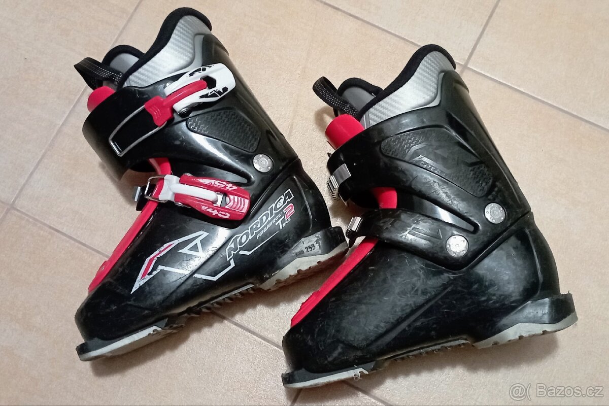 Dětské lyžáky 200 MP