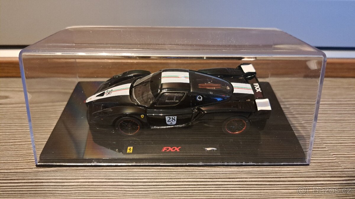 Ferrari FXX - 2005 - HotWheels ELITE 1/43