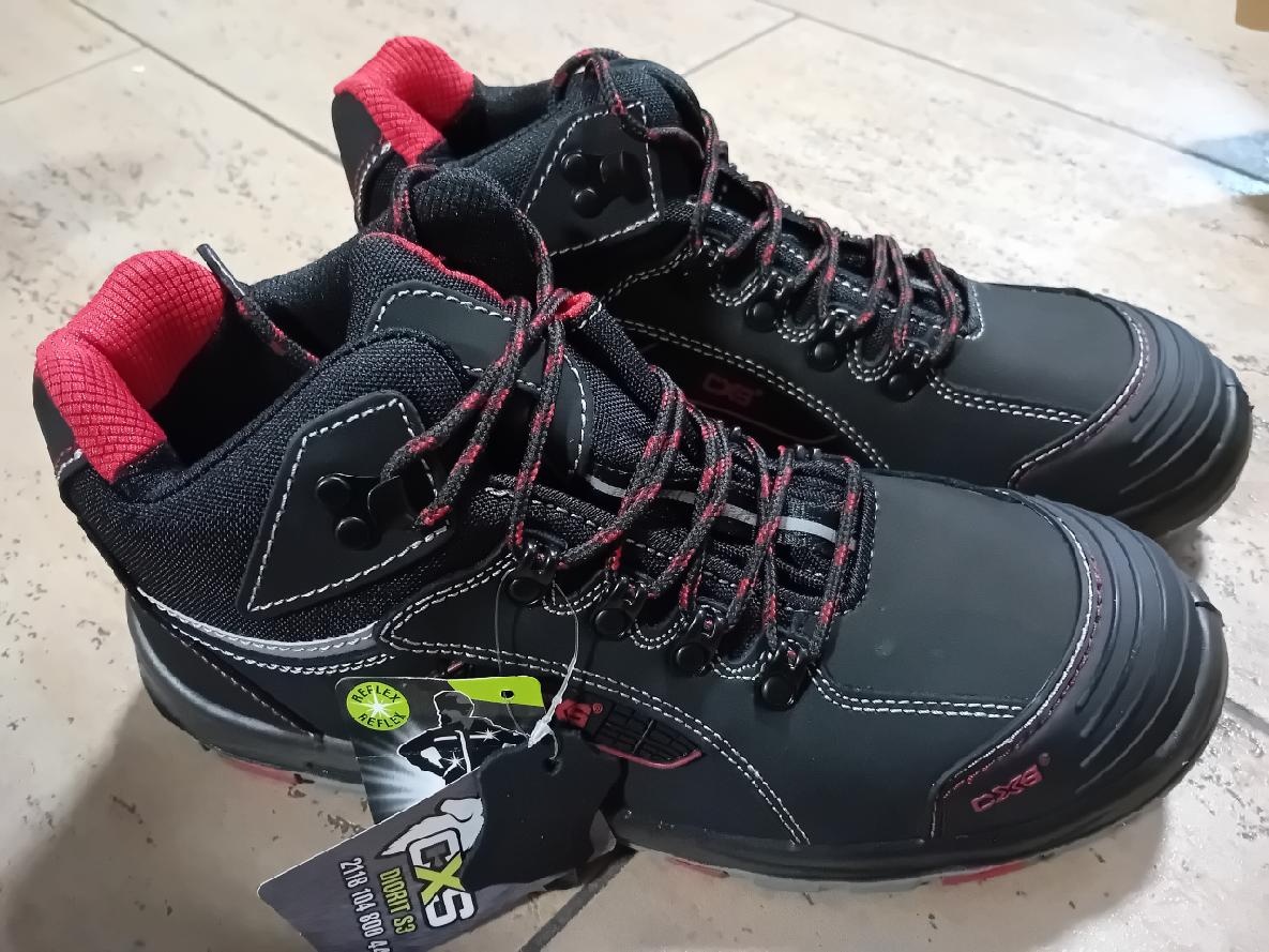 Pánská pracovní obuv č.44