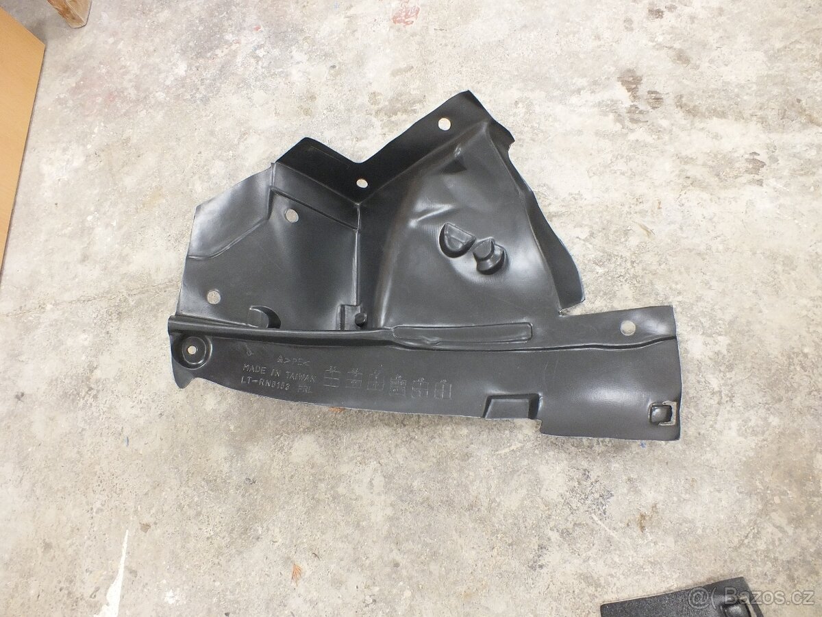 PLAST PODBĚHU RENAULT TRAFIC III