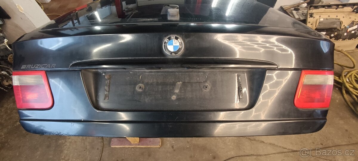 Prodám 5.dveře na E46 Touring