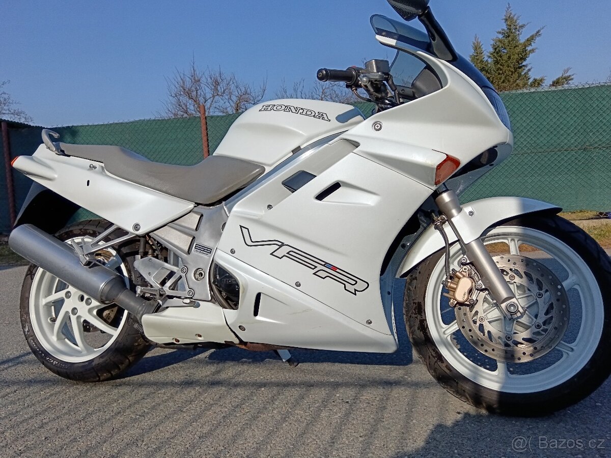 Honda VFR 750