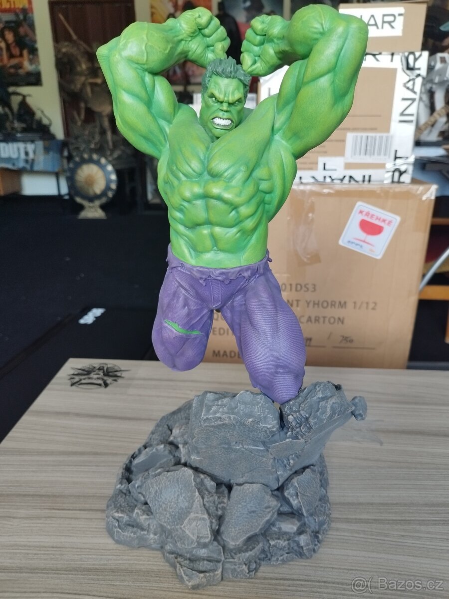Hulk soška Marvel Dimond select no Sideshow