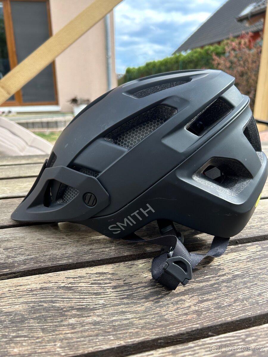 Cyklisticka helma Smith