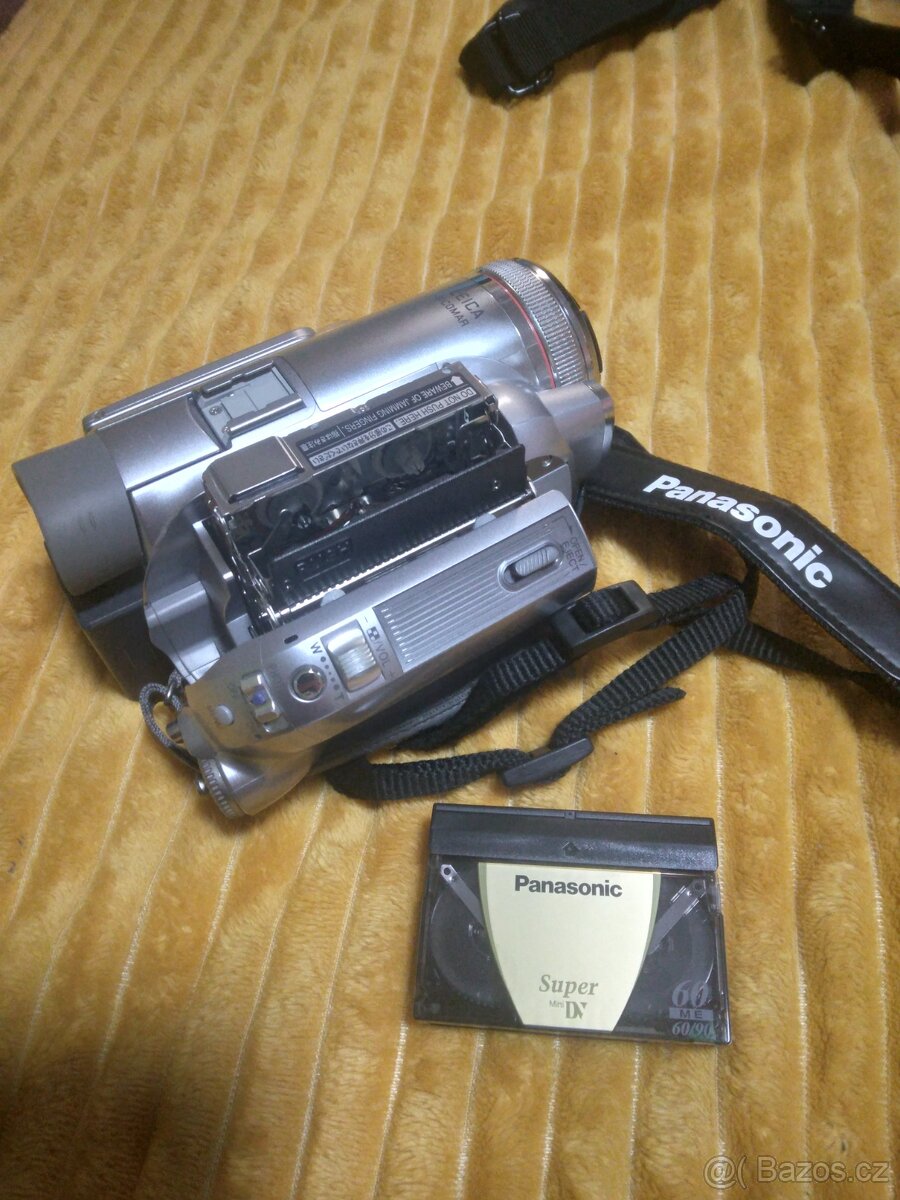 Panasonic NV-GS500