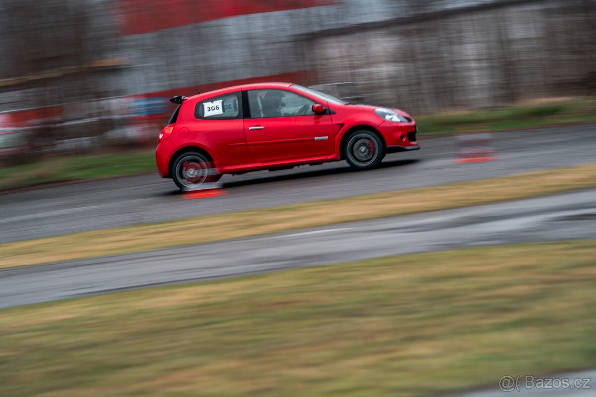 Renault Clio RS 197