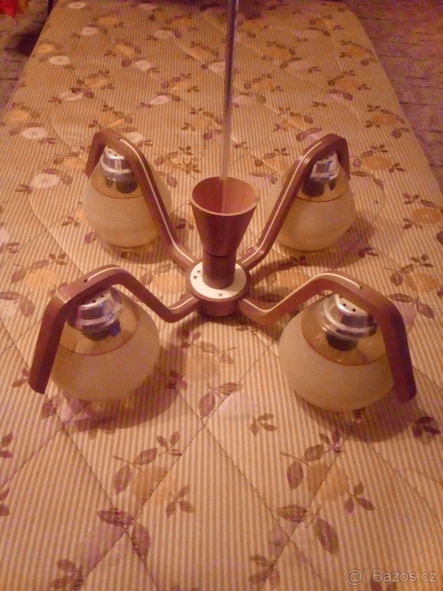 Retro lustr Humpolec