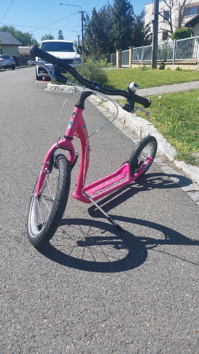 Koloběžka pro děti Kids Kostka