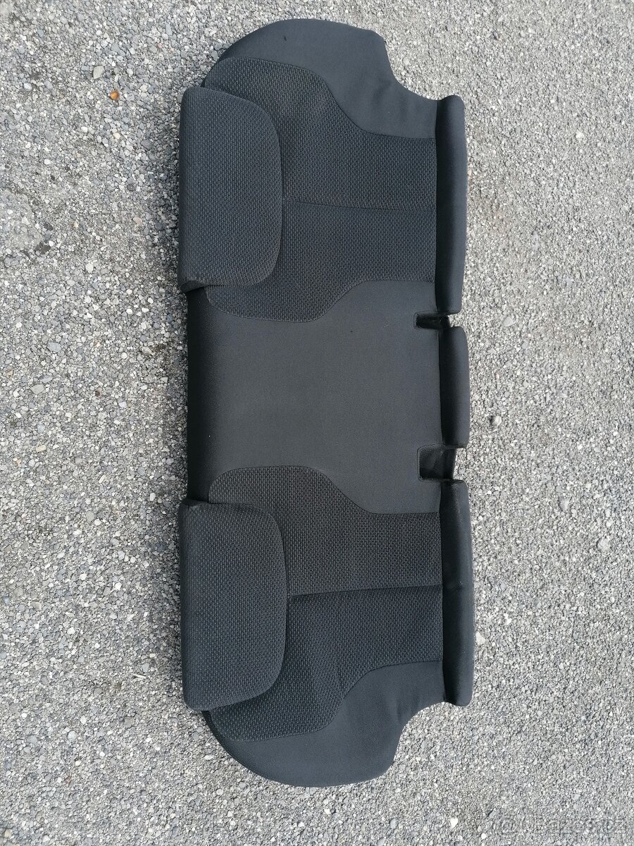 Zadní sedák textil Passat B6