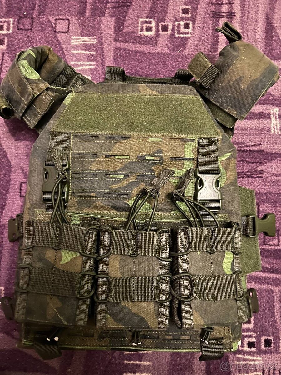 Airsoftová taktická vesta / nosič plátů SPIDER MPC