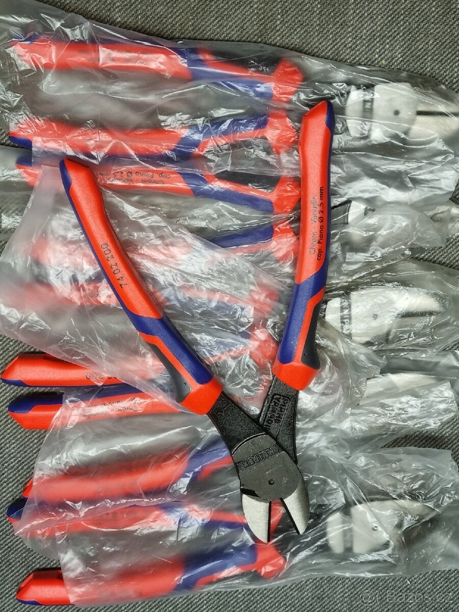 Kleště KNIPEX 74 02 200 - boční štípačky