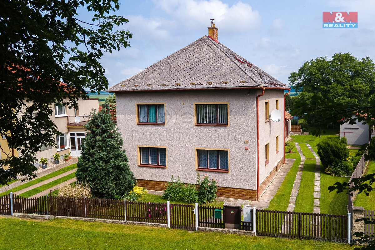 Prodej rodinného domu, 6+2, 1285 m², Bukovka