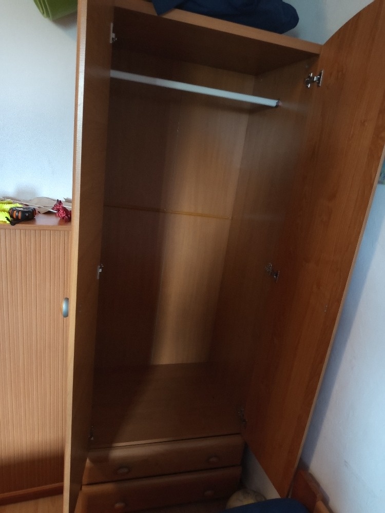 Šatní skříň
