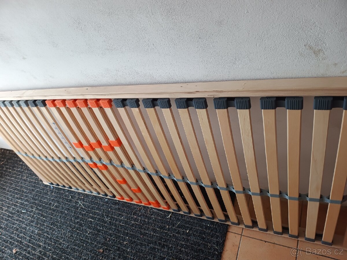 Rošt do postele 300 kg