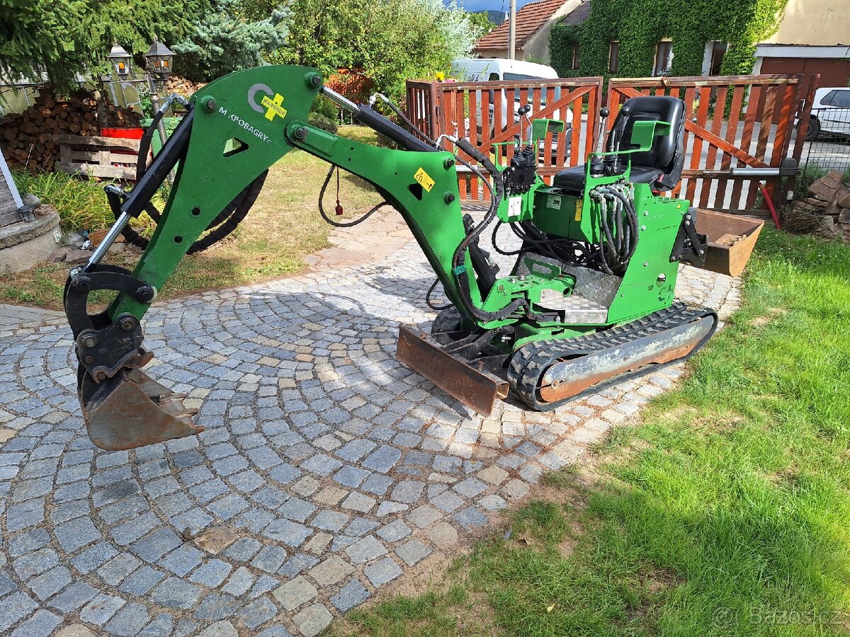 Minibagr MP-82-1500-S