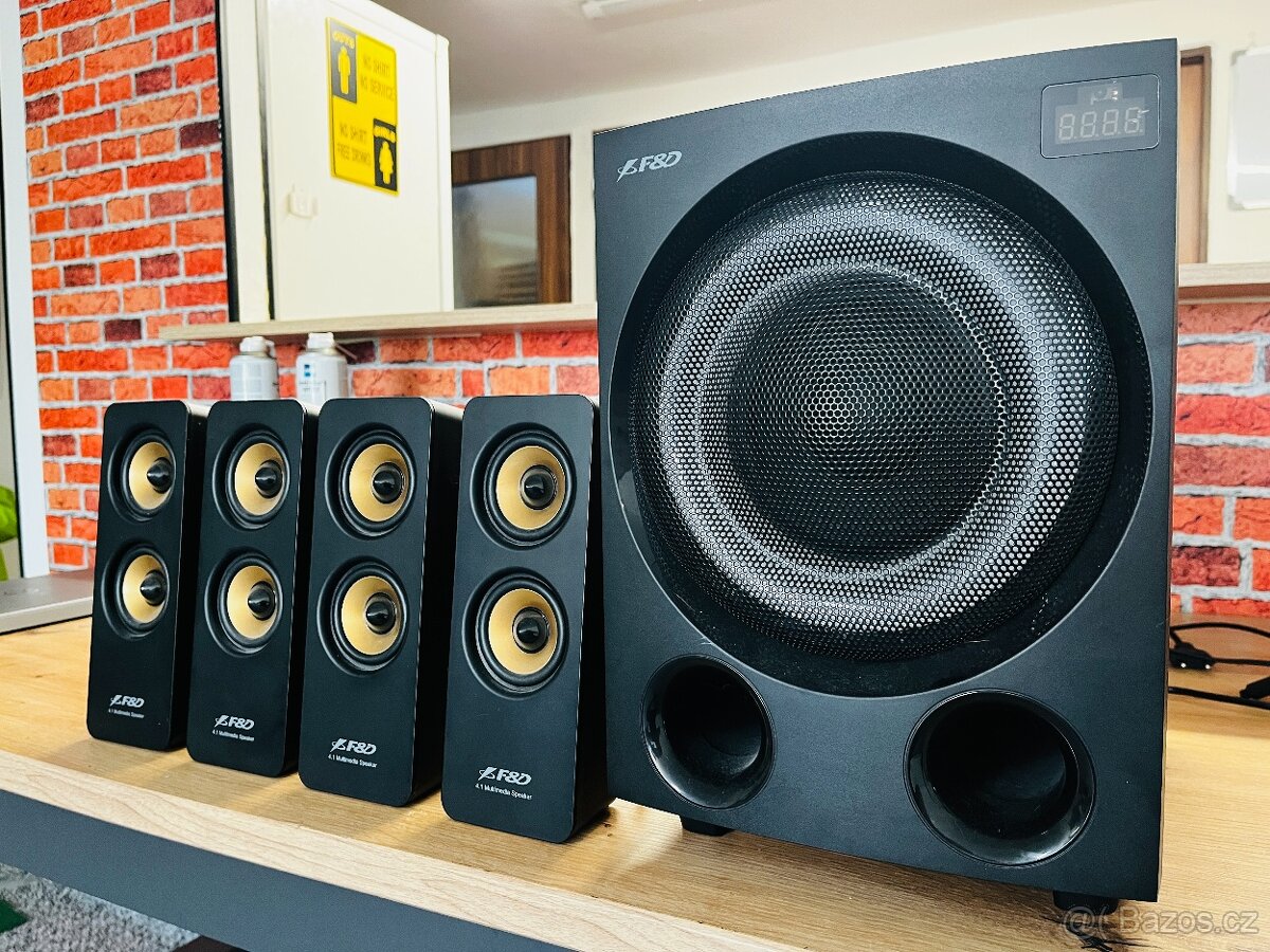 4.1, 80W, RGB, BT5.0, FM rádio, USB, optický vstup, dálkové