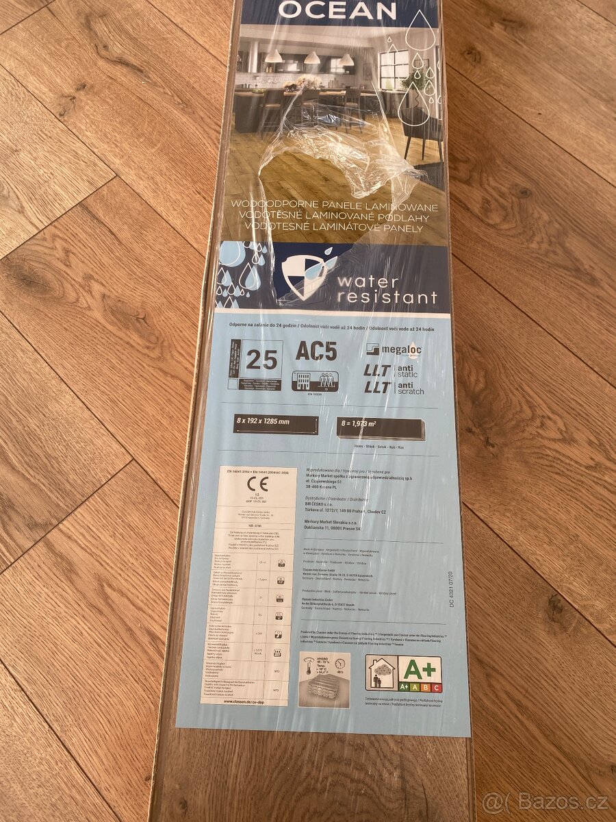 Panelová laminatova podlaha