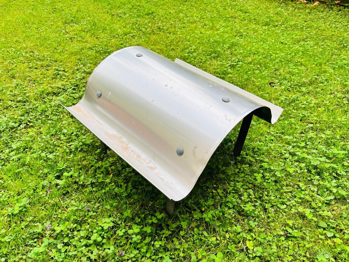 Komínová stříška