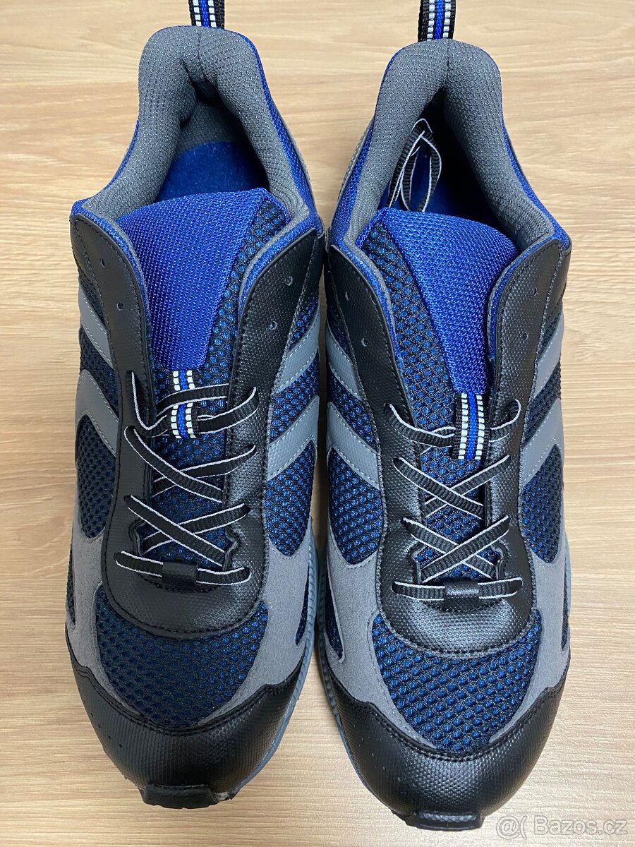 Obuv sportovní s10547 vel.44,5