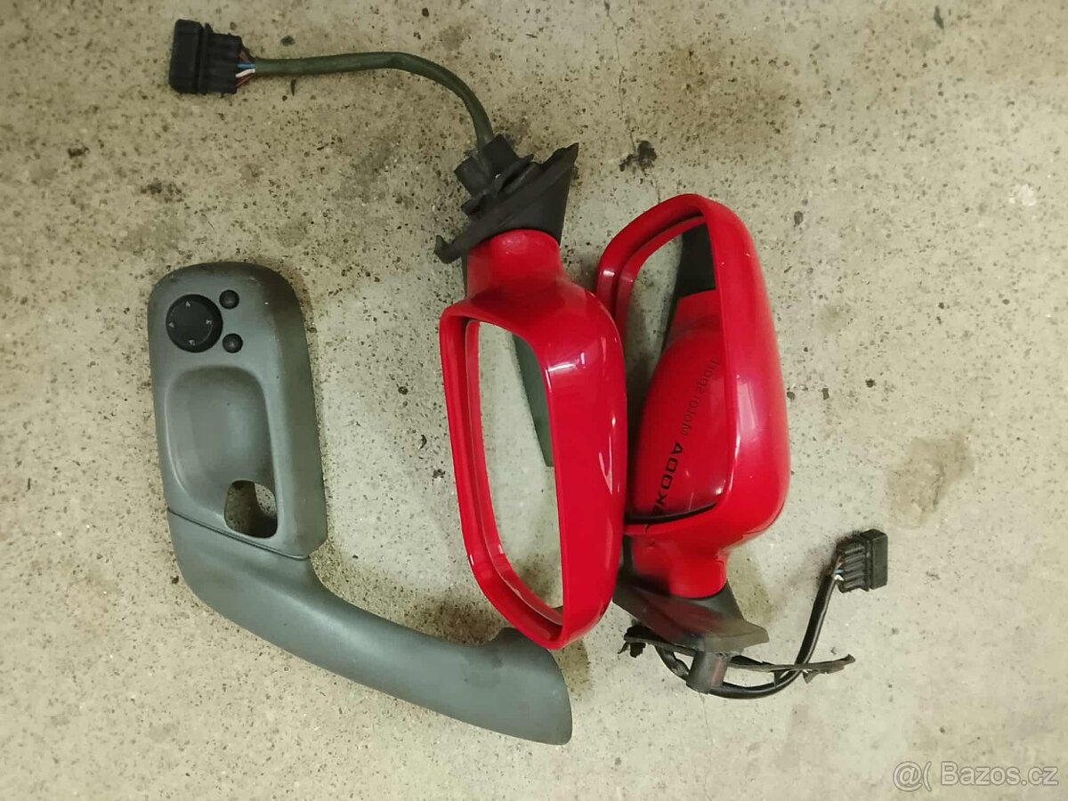 Škoda felicia zrcatka