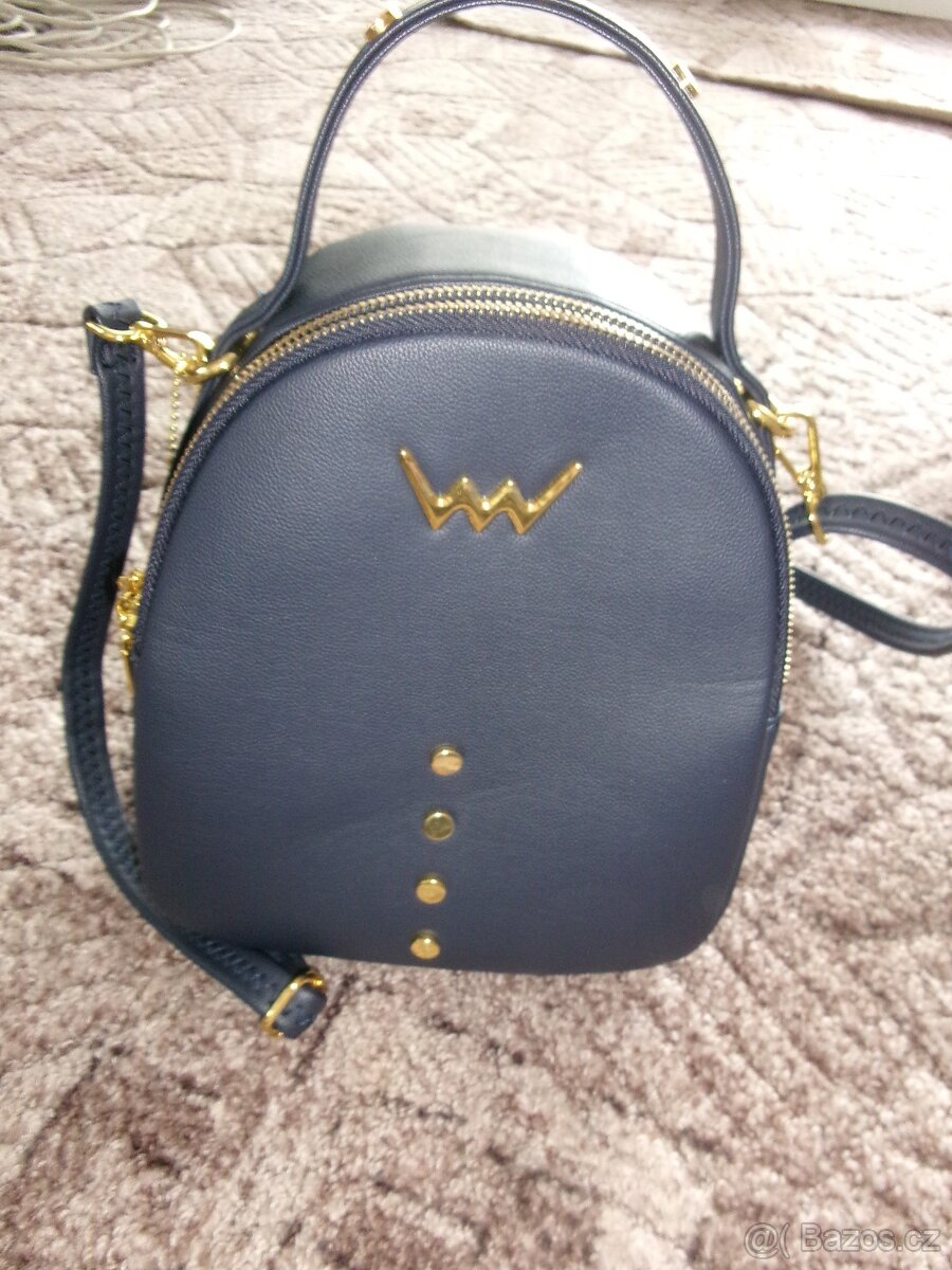 Prodám dívčí batoh