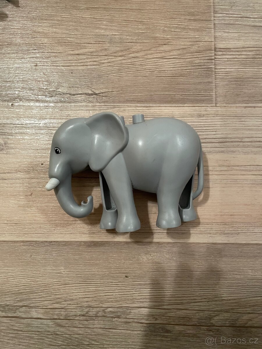 Lego duplo slon velký