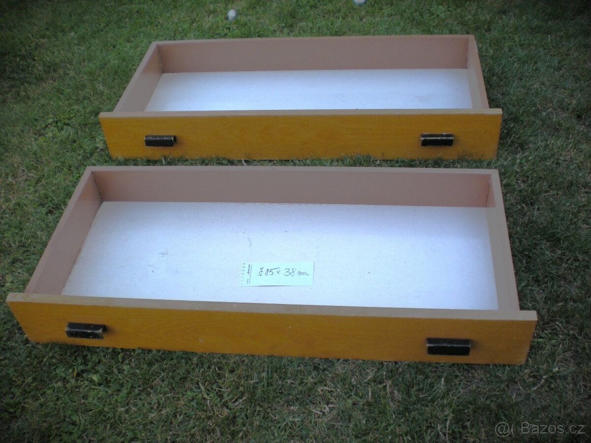 Šuplíky velké + malé