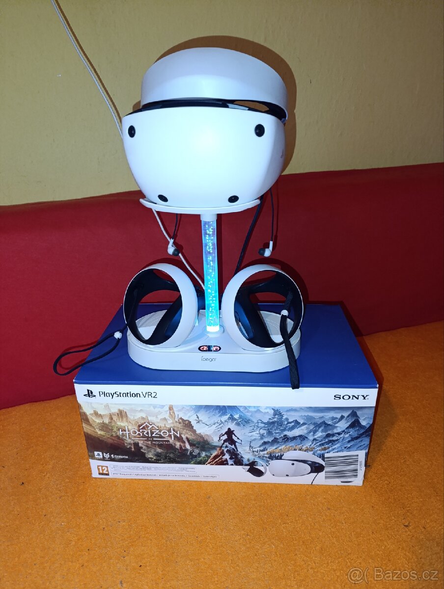 PlayStation VR2 + stojánek
