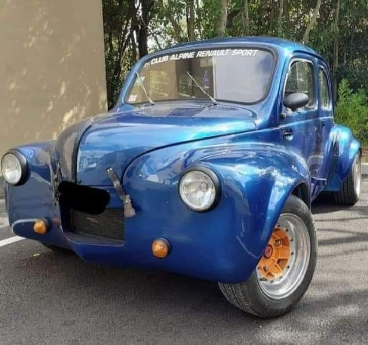 Poptávám Renault 4cv