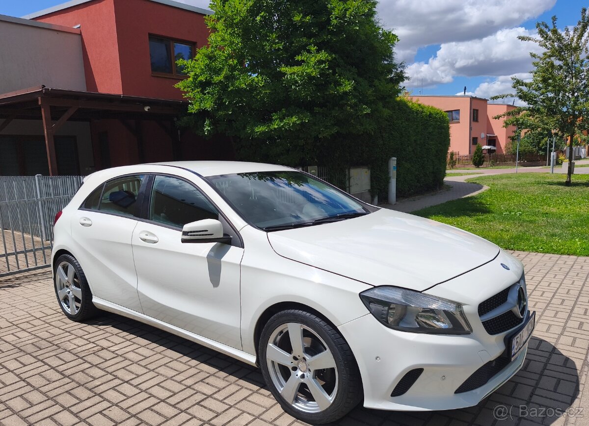 Mercedes Benz A180 90kW Benzín