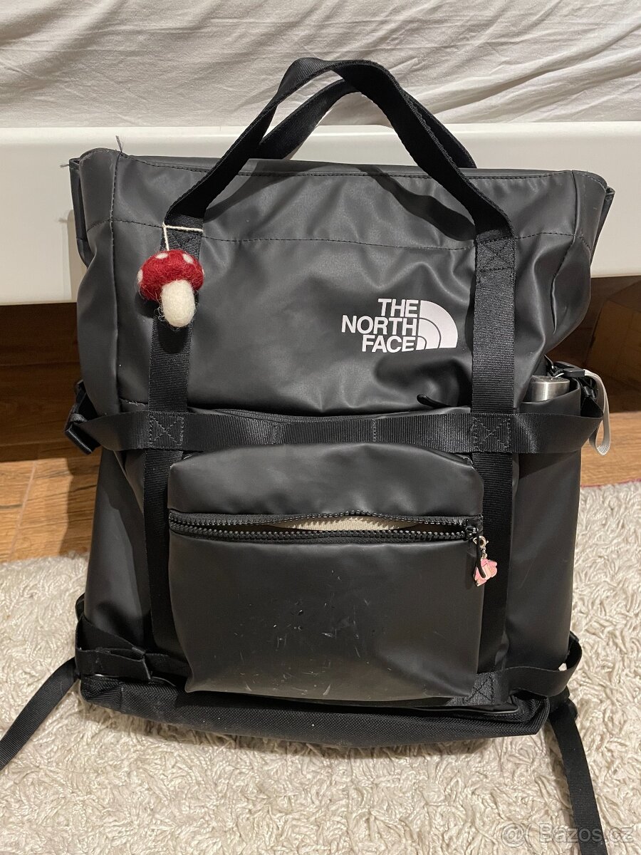 Batoh The North Commuter L (objem 32 litrů)