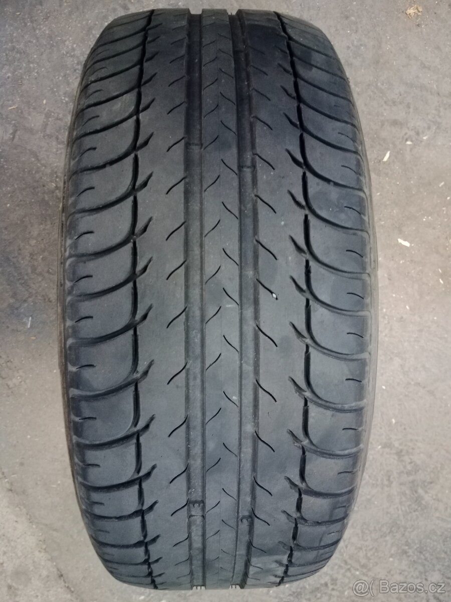 BFGoodrich 215/55 R17