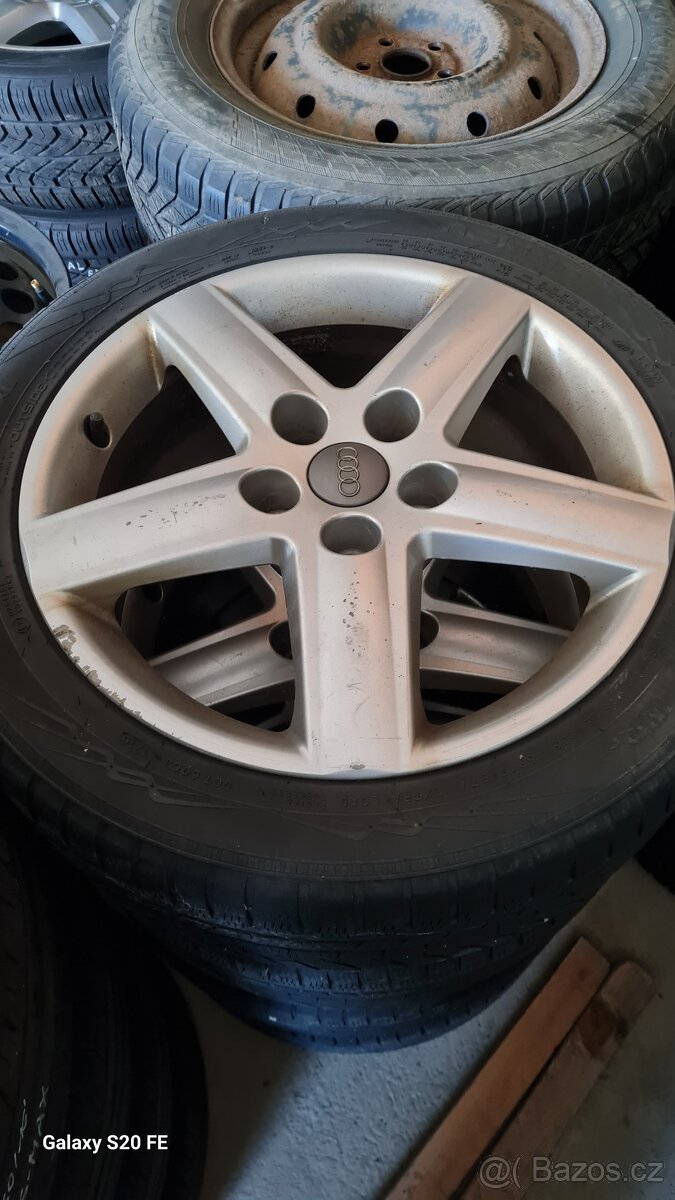 AUDI ORIG ALU 235/45/17 97V XL - ET-45, ZIMNÍ - Č- 79