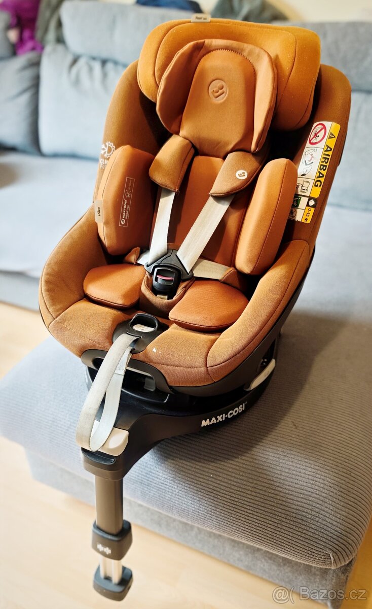 Autosedačka Maxi Cosi Pearl 360 Authentic Cognac 2022 + Zákl