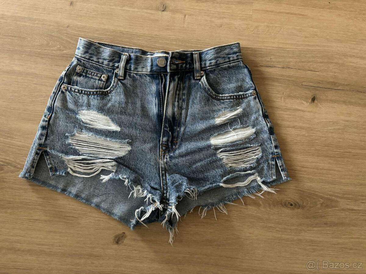 Riflové kraťasy Pull&Bear vel.36