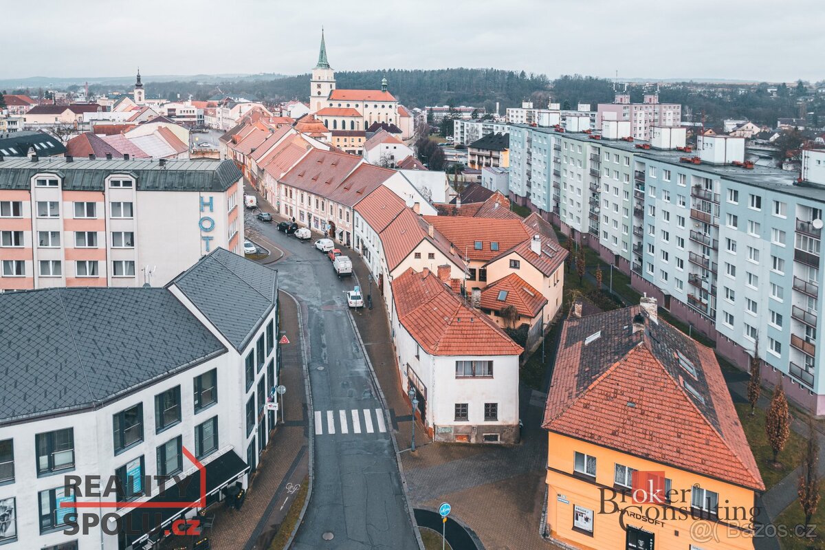 Prodej, domy/rodinný, 193 m2, Malé náměstí 106, 33701 Rokyca