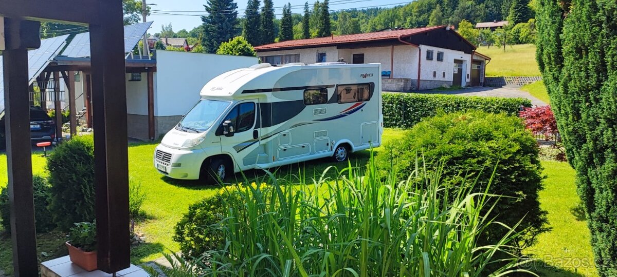 Obytný automobil FRANKIA FF2/4