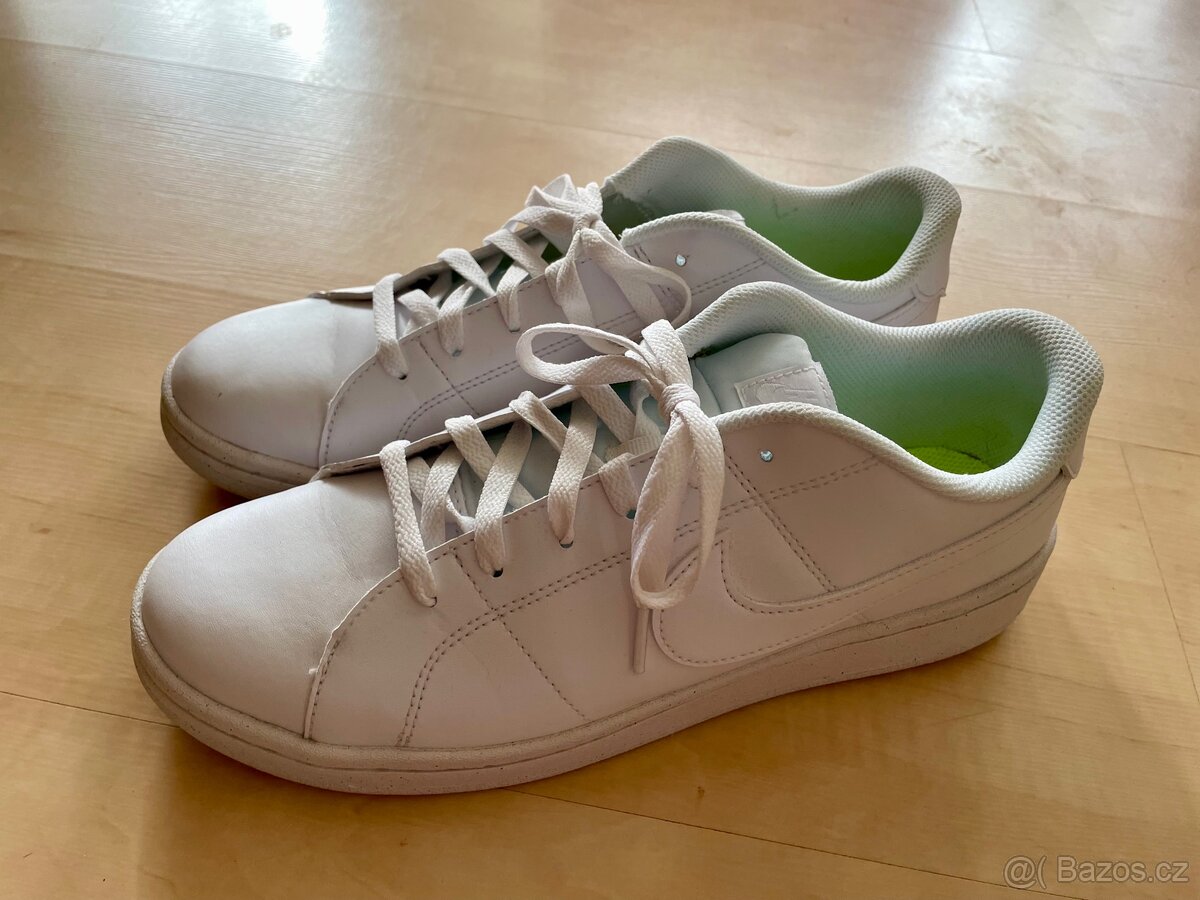 Tenisky Nike, vel. 43