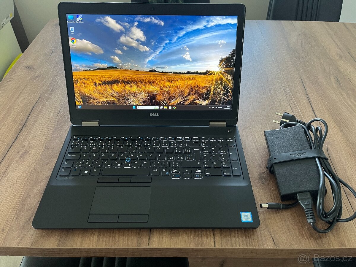Dell Latitude 5570 15.6" FHD-i5 4x2.8GHz-RAM 16GB-SSD 256GB