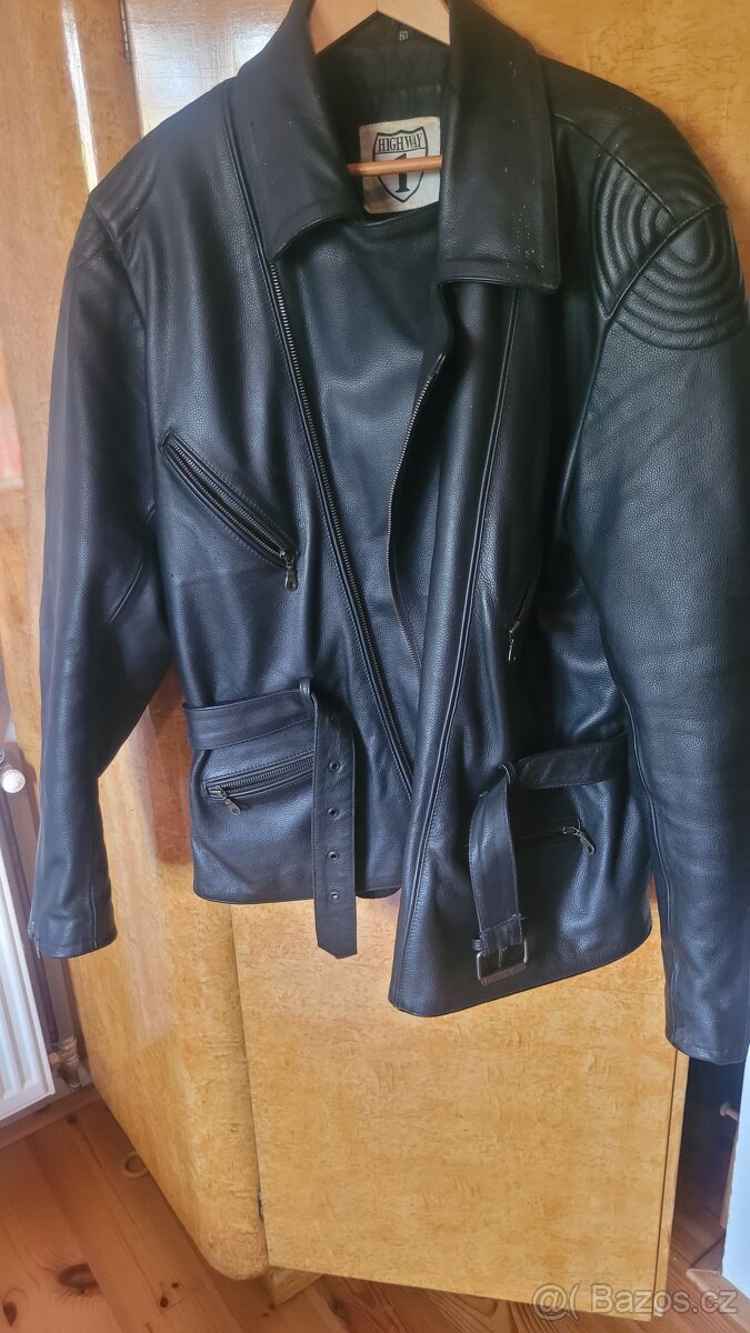 kožená motobunda zip, ochranné prvky
